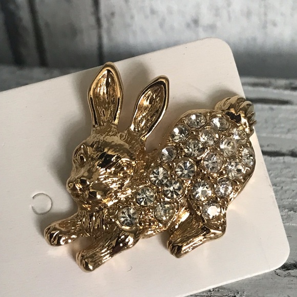 ✨Sold✨Rhinestone Rabbit Bunny Pin Brooch Gold Coloured New - Picture 4 of 6